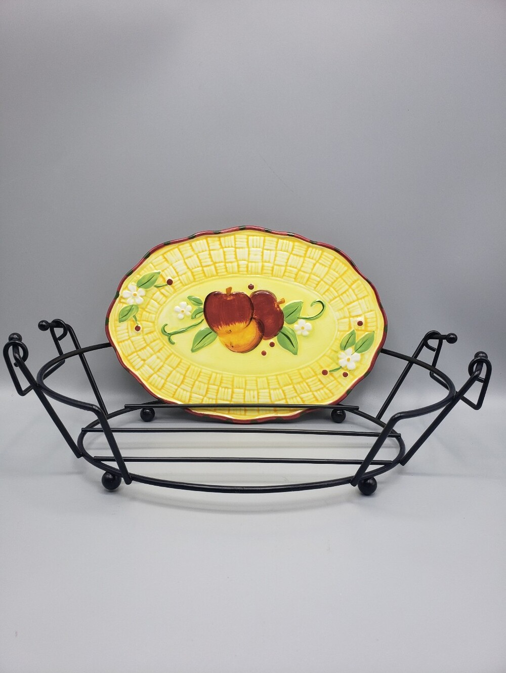 Serving Trivet w/ Cradle - Fresh Crop Apples Motif Cottagecore Grandma Nostalgic